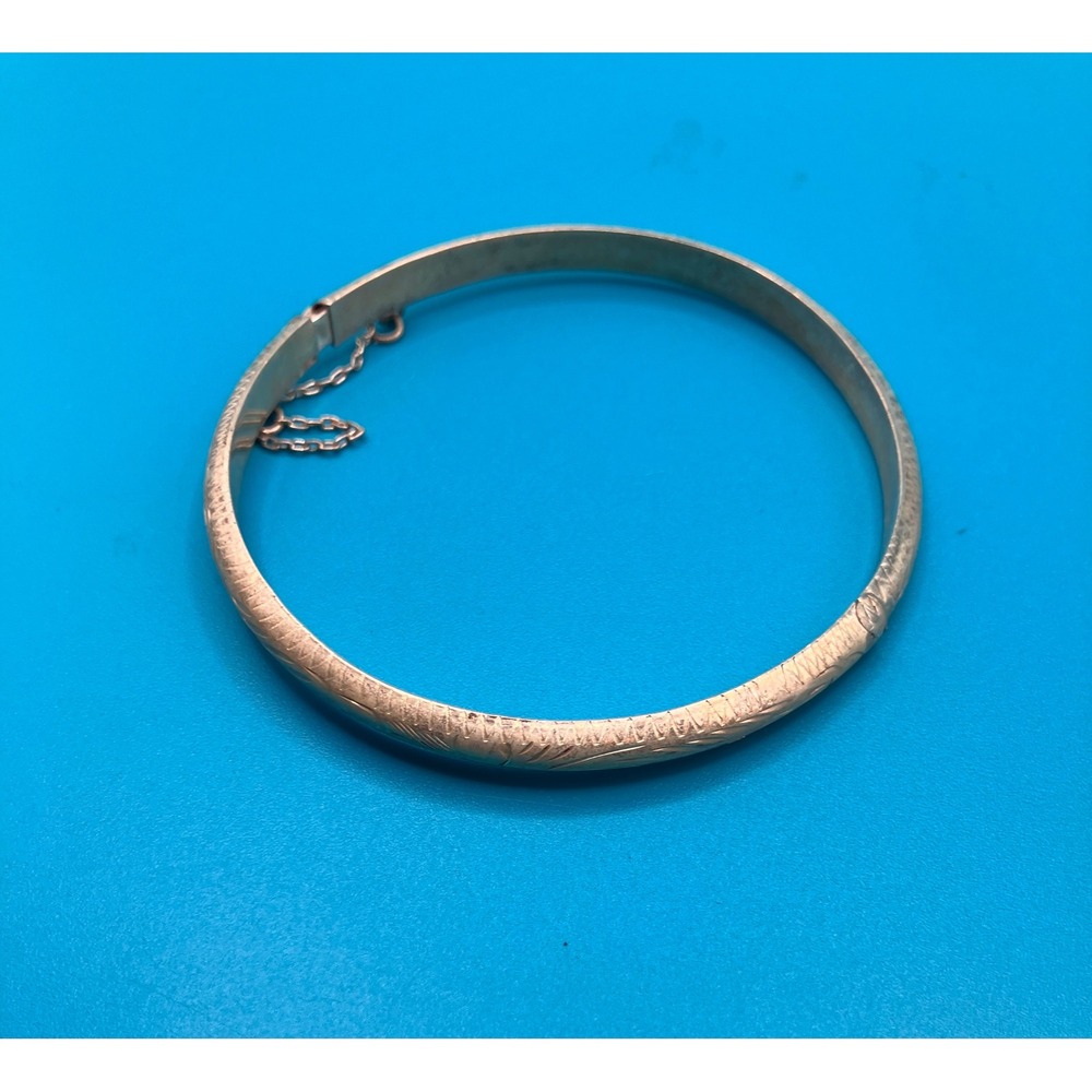 SU Bangle Bracelet Womens 7 Inch Gold Over Sterling Silver Textured Hinged